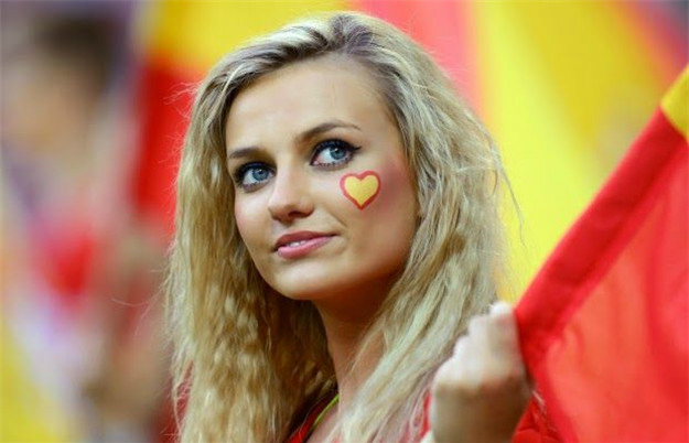 Top 10 World Cup Teams With The Sexiest Football Fans- WC 2018