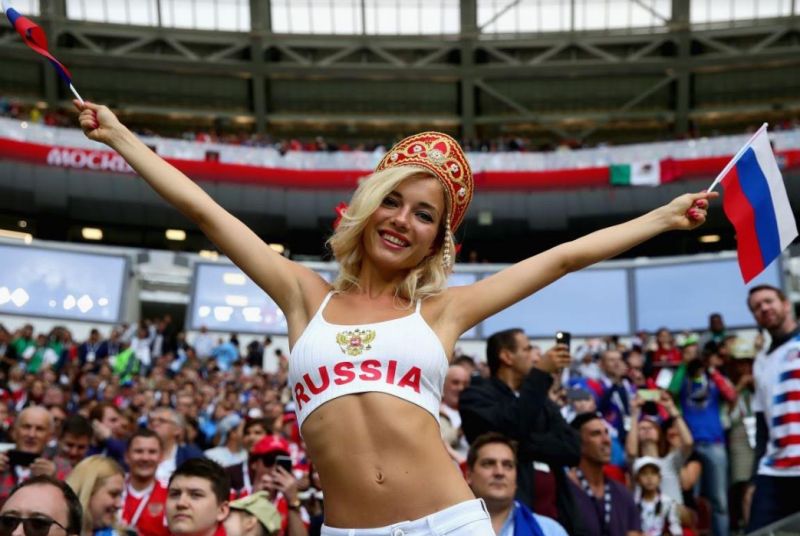 Photos of hot female fans in World Cup 2018 Russia